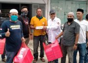 Intip! Sambil Ngabuburit, All Biker Kadin Sidrap Berbagi Takjil