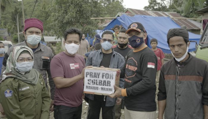 Tim Kemanusiaan Pangkep Tiba di Sulbar, Cek Kesehatan dan Salurkan Bantuan di Ulumanda