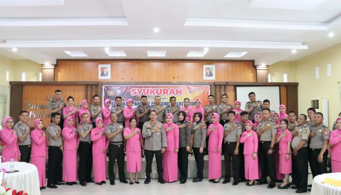 Kapolres Sidrap Hadiri Acara Syukuran Kenaikan Pangkat 35 Personelnya