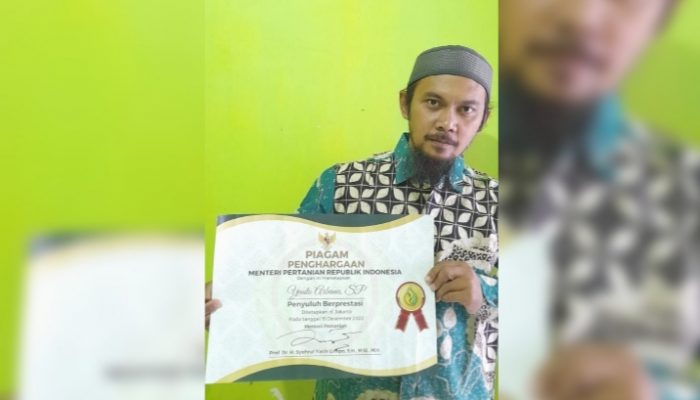 Sertifikat Penyuluh Berprestasi Diterima, Yanto Arbanu Jadikan Motivasi Dampingi Petani