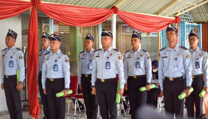 Resmi Diangkat Sebagai PNS, 8 Orang CPNS Rutan Sidrap Ikuti Pelantikan dan Pengambilan Sumpah