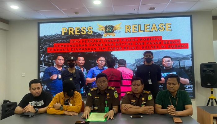 Tim Tabur Intelijen Kejari Sulsel Amankan Buronan Terpidana Korupsi Pembangunan Pasar di Bone