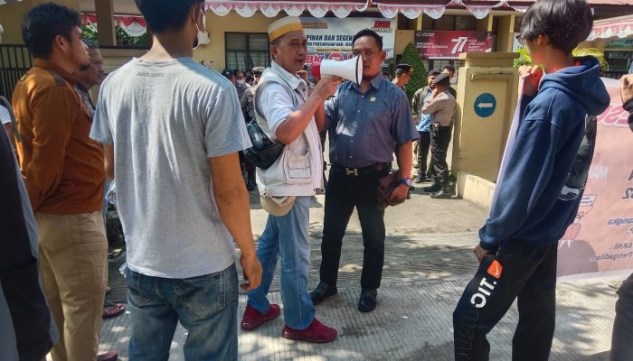 Warga Desak Polres Sidrap Berantas Mafia Tanah di kantor BPN