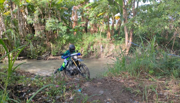 Dandim 1420 dan Kapolres Sidrap Taklukkan Rute Ekstrem Adventure Motor Trail SYF 377