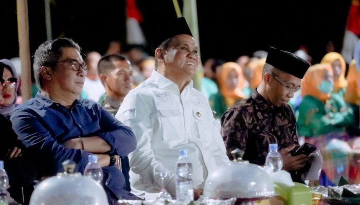Hadiri Festival dan Pesta Panen, Bupati Barru: Upaya Menjaga Tradisi 