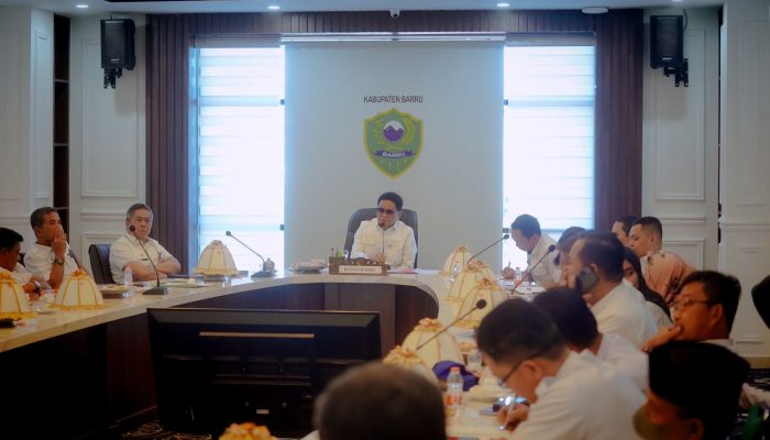 Jelang Penilaian Adipura, Bupati Barru Lakukan Rapat Persiapan