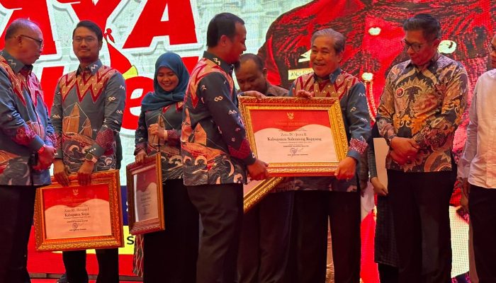 Sidrap Terima Penghargaan Pembangunan Daerah 