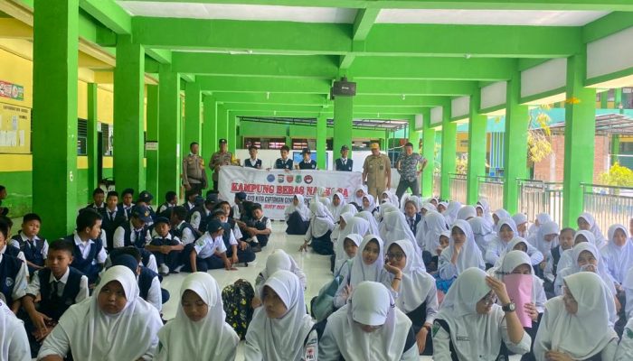 Rutinitas KBN Mappadeceng Polres Sidrap Terus Edukasi Bahaya Narkoba Sejak Dini