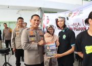Jumat Curhat, Kapolres AKBP Erwin Syah Salurkan Buku di Universitas Ichsan Sidrap