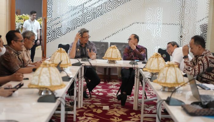 Pj Sekprov Pimpin Rakor Tindaklanjut Program Gemar Menanam Pisang