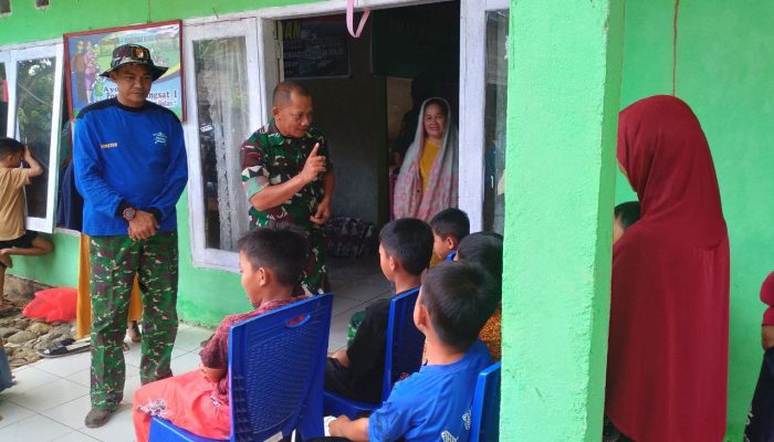 Ka Polkes 14.09.19 Sidrap Edukasi Warga Desa Kalempang Tentang Manfaat Sunat