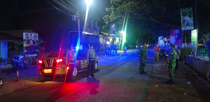 Pastikan Kamtibmas Kondusif di Malam Akhir Pekan, Personel Polres Sidrap Laksanakan Patroli