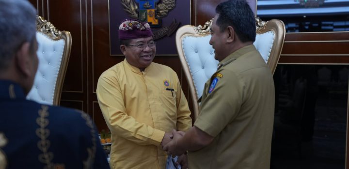 Pj Gubernur Bahtiar Minta Umat Hindu Jaga Kedamaian Jelang Pemilu 2024