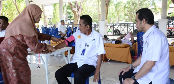 Korpri Sidrap Kolaborasi IDI dan UTD RS Nene Mallomo Gelar Aksi Donor Darah Meriahkan HUT ke-52 Korpri