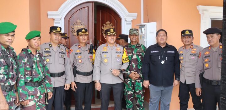 Cek Perayaan Natal Kapolres Sidrap di Dampingi PJU Turun Langsung Pantau Gereja