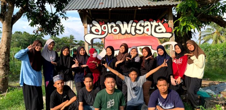 Kampoeng Inggris Sukses Digelar di UPT SMKN 3 Sidrap