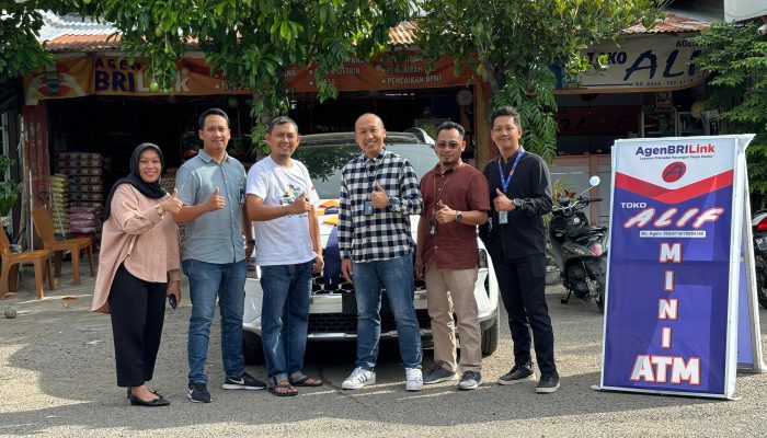 BRI Beri Kejutan Mobil untuk Super AgenBRILink BO Sidrap