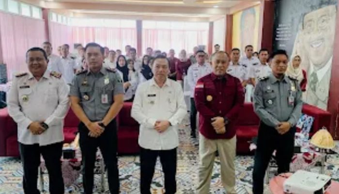 Bersama Imigrasi, Pemkot Parepare Sosialisasikan Paspor Elektronik