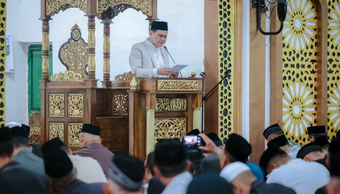 Bupati Barru: Idul Fitri, Momentum Meningkatkan Kualitas Keislaman dan Keimanan