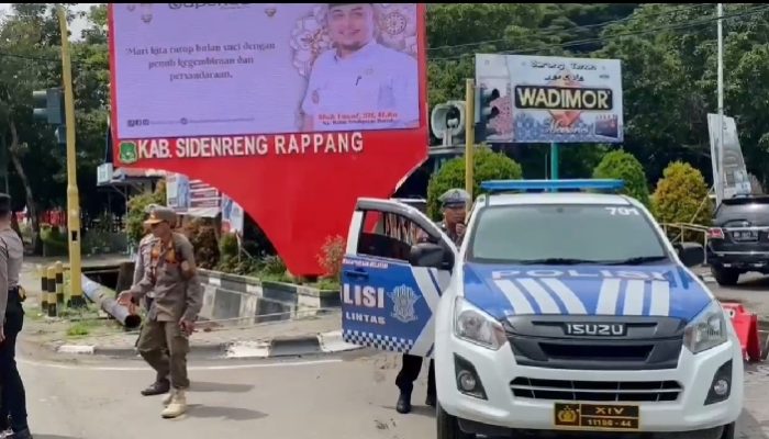 Satlantas Polres Sidrap Pantau Arus Balik Lebaran