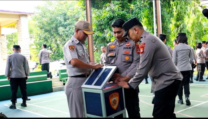 Biro SDM Polda Sulsel Gelorakan Program Gerakan Seribu Rupiah