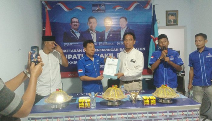 Dr Maryono Resmi Daftar di Demokrat Sebagai Balon Bupati Sidrap
