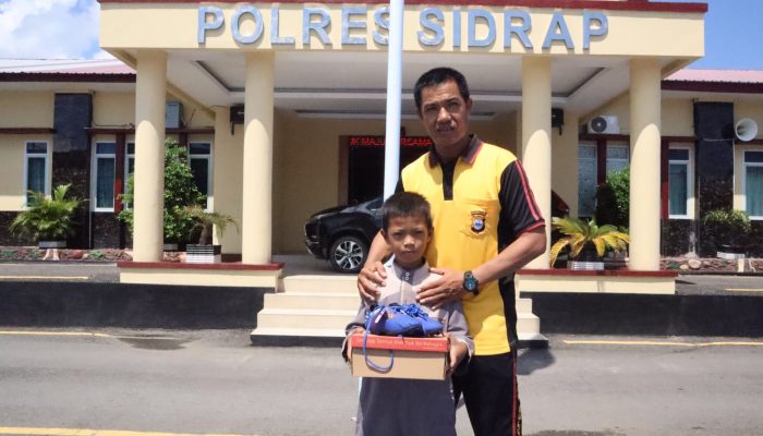 Sedekah Sinergi Untuk Kemanusiaan, Polres Sidrap Berbagi Kepada Anak Yatim