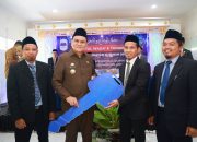Hadiri Yudisium 55 Santri Pondok Modern Kurir Langit, Ini Pesan Bupati Barru
