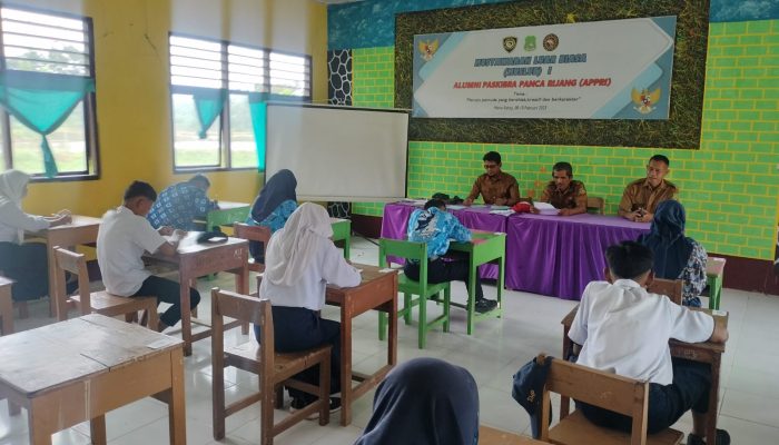 Kepala SMPN 2 Kulo Sidrap Pantau Ujian Kenaikan Kelas