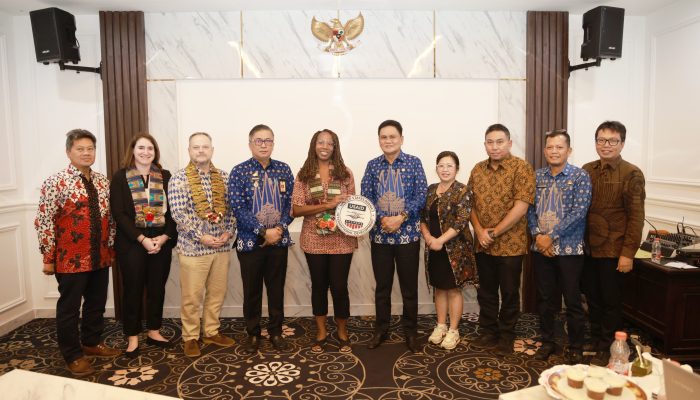 Bupati Barru Terima Kunjungan Deputy Assistant Administrator USAID