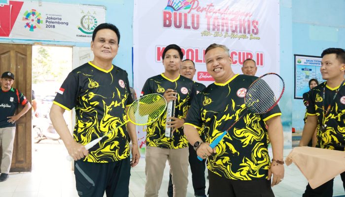 Bupati Barru Buka Kejuaraan Bulutangkis Kapolres Cup II 2024