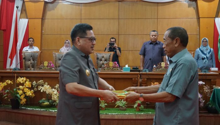 Serahkan Ranperda Pertanggungjawaban APBD 2023, Basra Paparkan Tujuh Laporan Keuangan