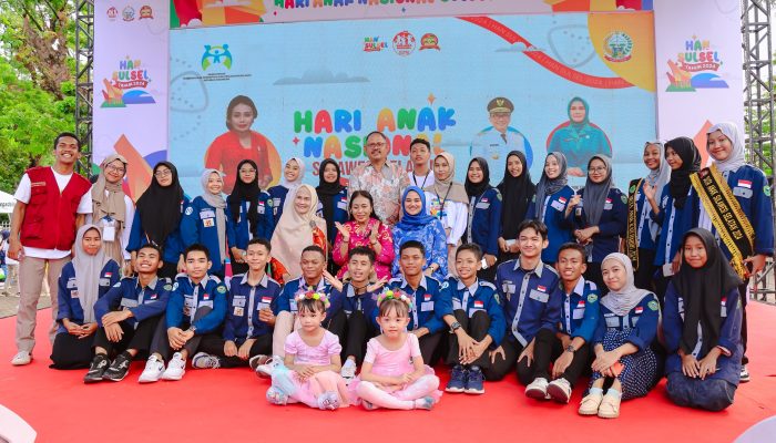 Plt Ketua TP PKK Barru Hadiri Pengukuhan Bunda Forum Anak Sulsel 
