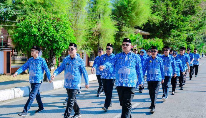 Semarak HUT RI Ke-79, Pemkab Barru Gelar Lomba Gerak Jalan