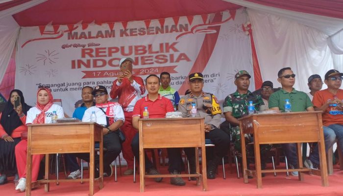 A Mukti Ali Buka Karnaval di Desa Belawae Tingkat Kecamatan Pitu Riase
