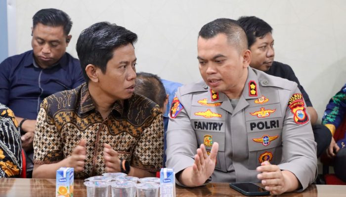 Kapolres Sidrap dan KPU Visitasi RSUP Wahidin dan RS Unhas Makassar Jelang Pendaftaran Bacalon Kepala daerah