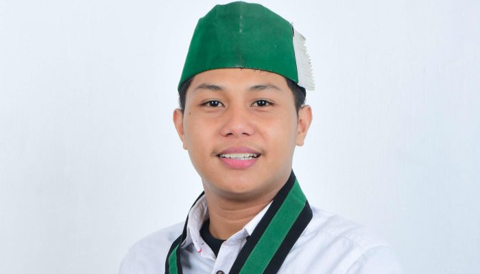 Alif Fajar Herihanli Palimai Resmi Nahkodai LKBHMI Cabang Makassar
