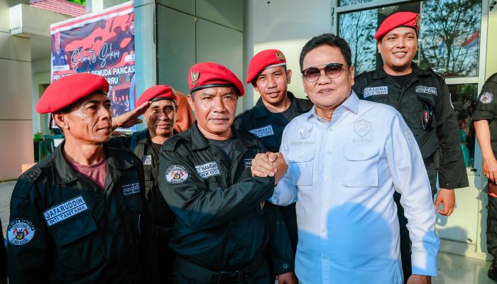 Hadiri Pelantikan MPC PP Barru, Suardi Saleh Berpesan Terus Memberi Manfaat Bagi Masyarakat