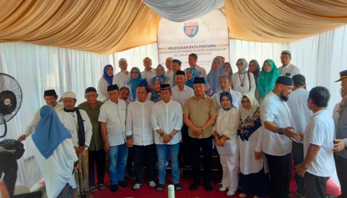 Hari Maulid Nabi, Kapolda Sulsel Letakkan Batu Pertama Pembangunan Pondok Tahfidz Darussalam