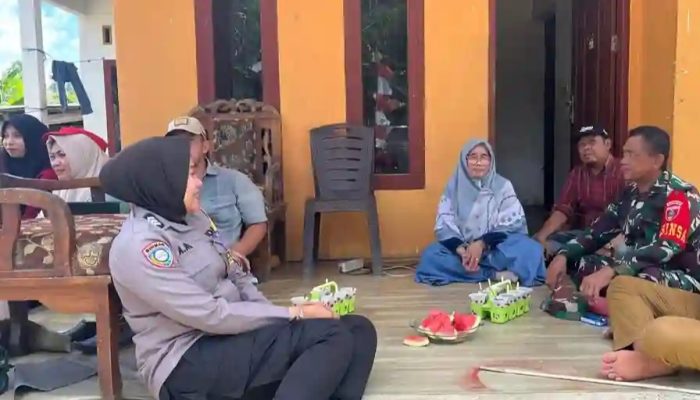 Gelar Kegiatan DDS untuk Perkuat Silaturahmi Warga Itulah cara Ibu Polwan Bhabinkamtibmas