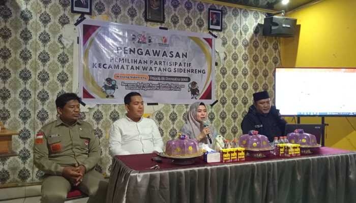 Panwaslu Kecamatan Watang Sidenreng Gelar Sosialisasi Pengawasan Partisipatif di Desa Mojong