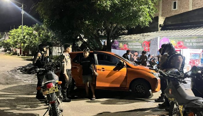 Warga Tenang, Sat Samapta Sidrap Aktif Berpatroli di Tengah Malam
