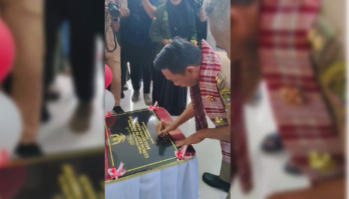 Bupati Sidrap Resmikan Kantor Desa Buntu Buangin, Wujud Komitmen Pelayanan Publik