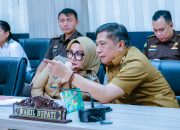 Via Zoom, Bupati Dan Wakil Bupati Barru Ikuti Rakor Pengendalian Inflasi Daerah