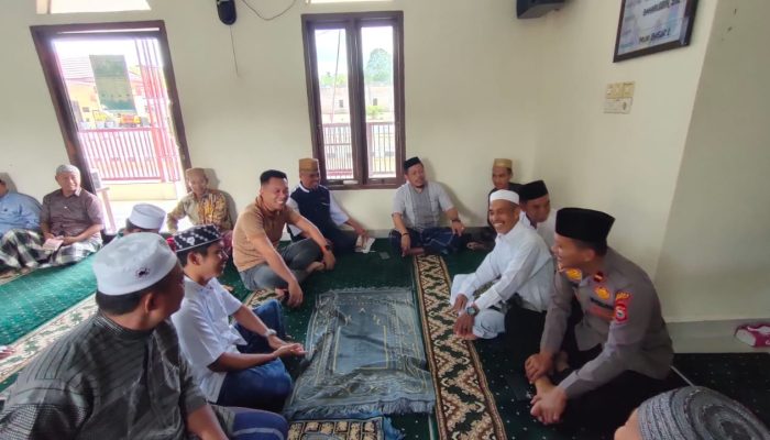 Di Bawah Kepemimpinan IPDA Sakariah, Masjid Al-Amin Polsek Pitu Riase Kini Resmi Gelar Shalat Jumat