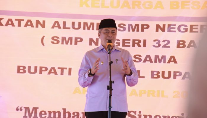 Dihadiri Wakil Bupati Barru, Alumni IKA SMP Negeri 32 Barru Gelar Halal Bihalal