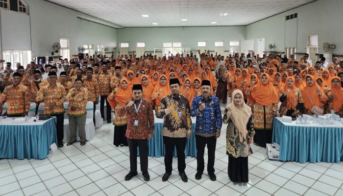 Dr. H. Bunyamin M. Yapid Hadiri Konsolidasi Kloter Jemaah Haji Kabupaten Pati Tahun 1446 H/2025 M