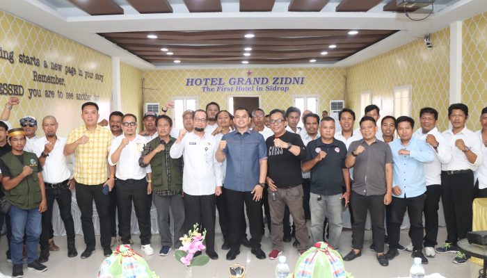 Kolaborasi Kapolres dan Kominfo, Perkuat Kompetensi Wartawan Sidrap Lewat Pelatihan IWO