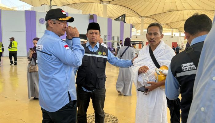Dampingi PPIH, Tenaga Ahli Menag RI Pastikan Layanan Awal Haji Berjalan Lancar