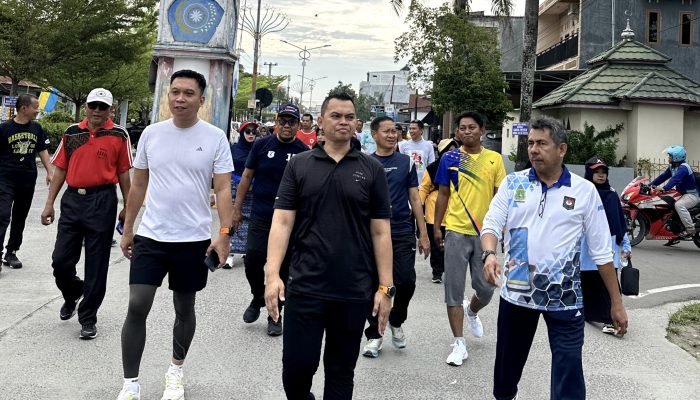 Jalan Sehat Sidrap 1 Mei: Harmonisasi Dunia Pendidikan dan Dunia Kerja
